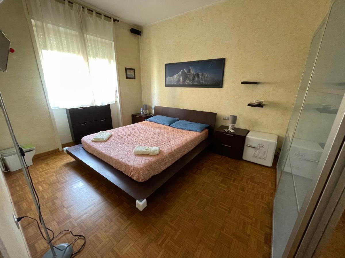 Impeccable Bnb In Milan Next To M1 Metro 10 Mins Away From Duomo Wi-Fi Feel Like Home Exterior photo