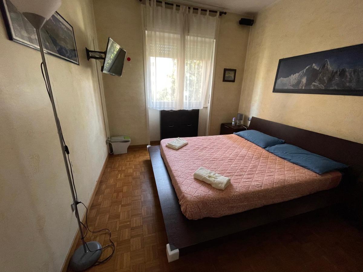 Impeccable Bnb In Milan Next To M1 Metro 10 Mins Away From Duomo Wi-Fi Feel Like Home Exterior photo